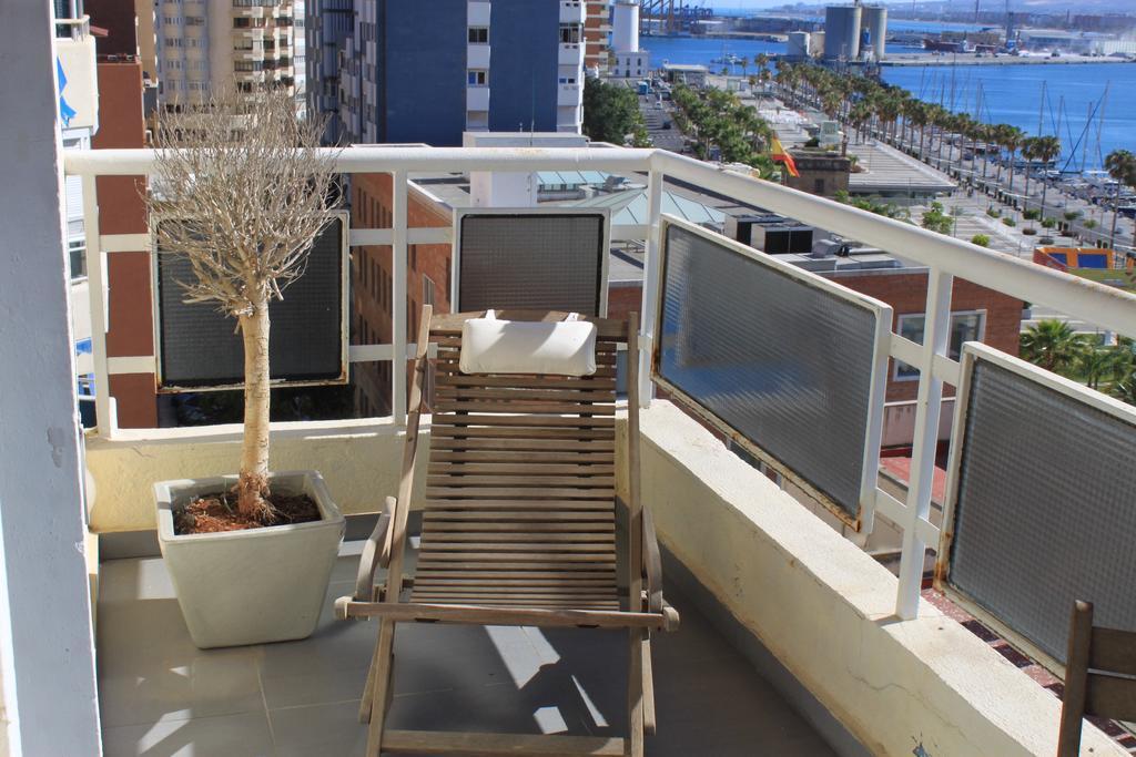 La Marina Suite Málaga Extérieur photo